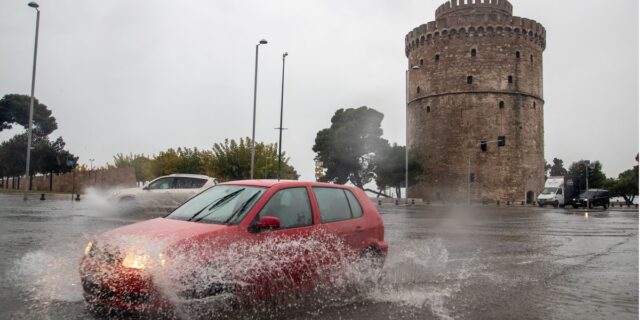 Καιρός Θεσσαλονίκη: Τοπικές βροχές και σποραδικές καταιγίδες την Τρίτη