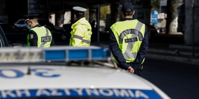 Lockdown: 17 συλλήψεις την πρώτη ημέρα των νέων μέτρων – Πάρτι σε σπίτι στην Αττική