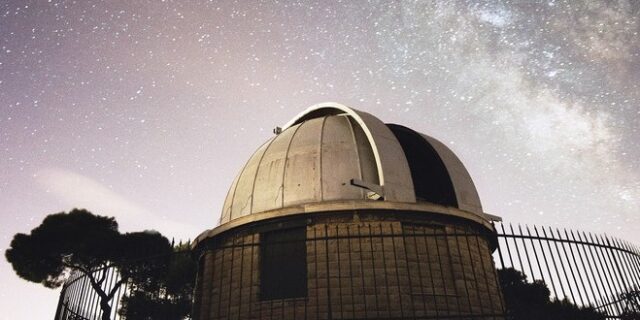 Κυριακές με διαδικτυακές αστρονομικές συναντήσεις στο λόφο της Πνύκας