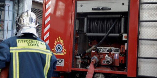 Φωτιά σε διαμέρισμα στο Ίλιον με μια γυναίκα νεκρή