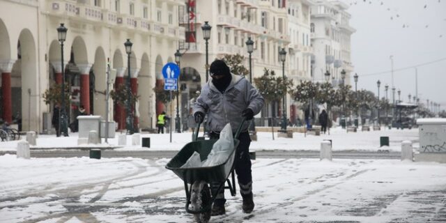 Κακοκαιρία Μήδεια: Υποχωρεί σταδιακά – Εξασθενούν σημαντικά οι χιονοπτώσεις