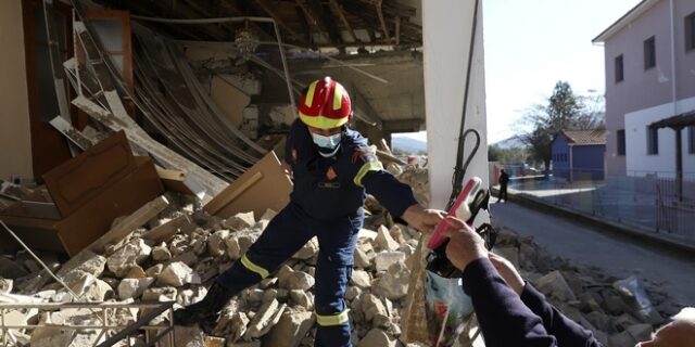 Λέκκας στο NEWS 24/7: Τα 5,9 Ρίχτερ στην Ελασσόνα δεν ήταν μετασεισμός – Νέο το ρήγμα