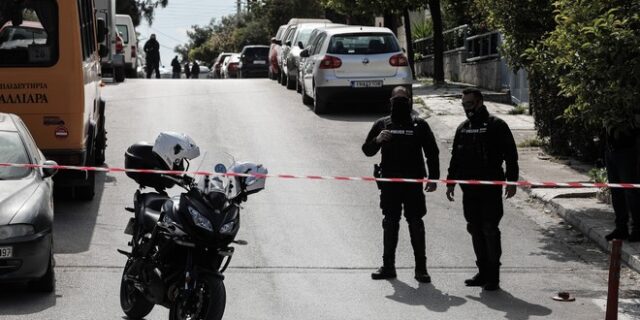 Γιώργος Καραϊβάζ: Δολοφονία δημοσιογράφου μέρα μεσημέρι στην Αθήνα – Τι γράφουν τα διεθνή ΜΜΕ