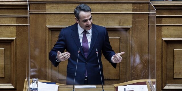 Μητσοτάκης: “Αν έχουμε φαινόμενα συνωστισμού, οι περιορισμοί θα επανέλθουν”