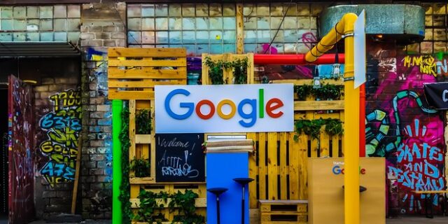 Η Google δεν τιμάει την Πρωταπριλία ως ένδειξη σεβασμού στα θύματα του κορονοϊού