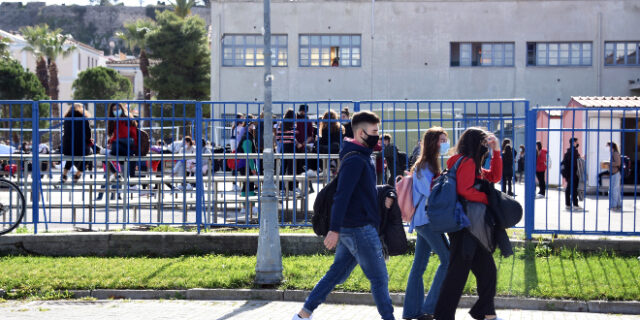 Υπουργείο Παιδείας: Στις 15 Μαΐου η ανακοίνωση του αριθμού εισακτέων στην τριτοβάθμια