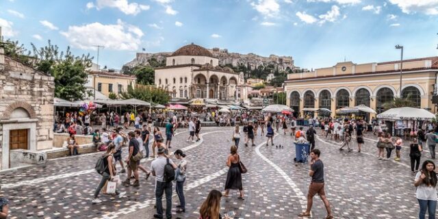 Αντικειμενικές Αξίες: Η μεσαία τάξη καλείται να “τραβήξει” το κάρο των μεγάλων αυξήσεων – Εκτίναξη μεταβιβάσεων