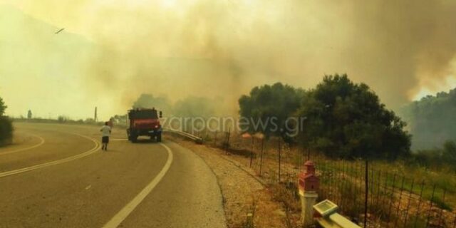 Χανιά: Εκτός ελέγχου η φωτιά στο Κακοδίκι – Εκκενώθηκαν σπίτια