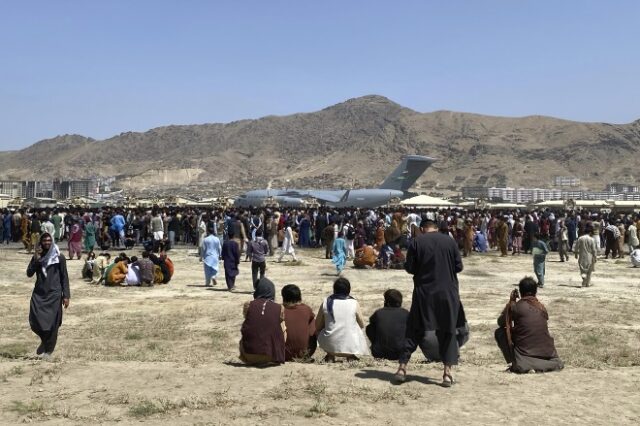 Αφγανιστάν: Η Γαλλία, η Γερμανία και η Βρετανία απομακρύνουν πολίτες τους και Αφγανούς