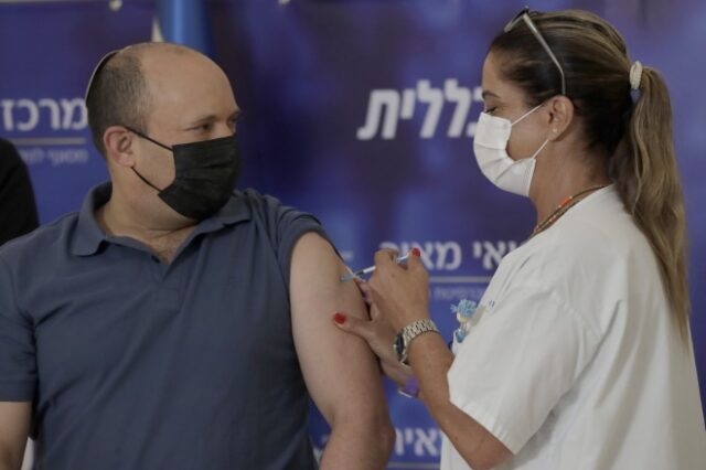 Εμβόλιο Κορονοϊού: Τρίτη δόση έλαβε ο πρωθυπουργός του Ισραήλ