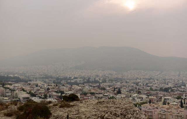 Φωτιές: Οδηγός προστασίας των πολιτών από την ατμοσφαιρική ρύπανση