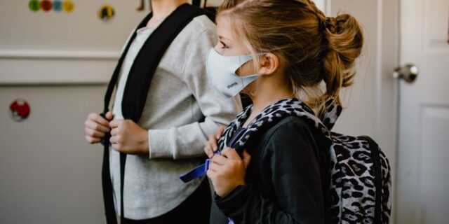 Ηπατίτιδα σε παιδιά: “Ενοχοποιείται” γνωστός ιός όμως υπάρχει και επιφύλαξη