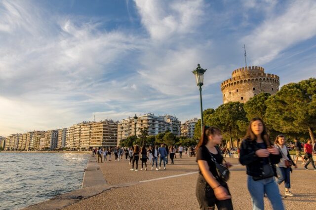 Κορονοϊός: 323 νέα κρούσματα σήμερα στη Θεσσαλονίκη