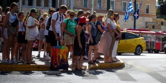 Κορονοϊός: 369 νέα κρούσματα σήμερα στην Αττική