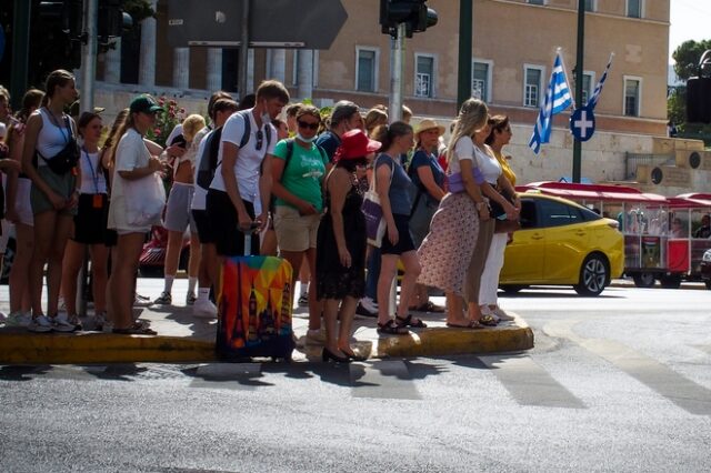 Κορονοϊός: 369 νέα κρούσματα σήμερα στην Αττική