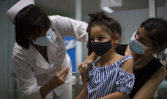 Κούβα: Ξεκινούν εμβολιασμοί νηπίων κατά του κορονοϊού