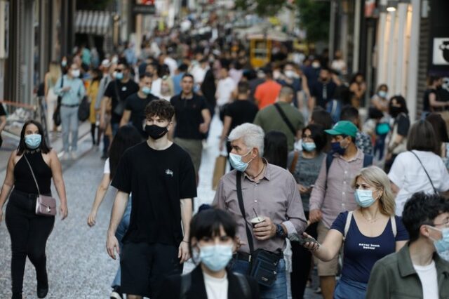 Κορονοϊός: Γεμίζουν με ανεμβολίαστους οι ΜΕΘ – Εκτιμήσεις για μάσκες και μέτρα για αρκετά χρόνια ακόμη
