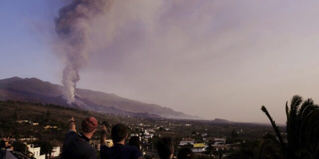 Ισπανία: Εκτός λειτουργίας το αεροδρόμιο της Λα Πάλμα λόγω στάχτης