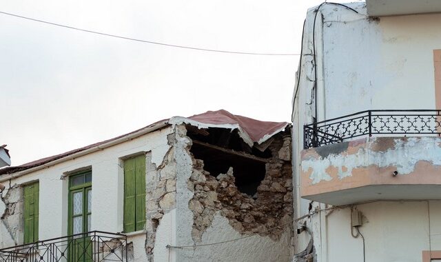 ΥΠΟΙΚ: Λογαριασμός για δωρεές στους σεισμόπληκτους της Κρήτης