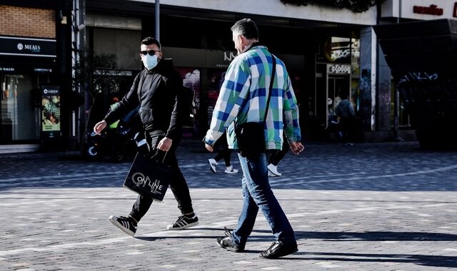 Κορονοϊός: 703 νέα κρούσματα σήμερα στην Αττική