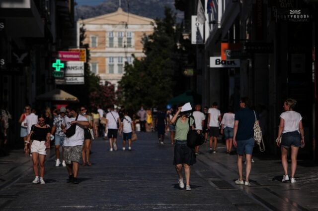 Κορονοϊός: 841 νέα κρούσματα σήμερα στην Αττική