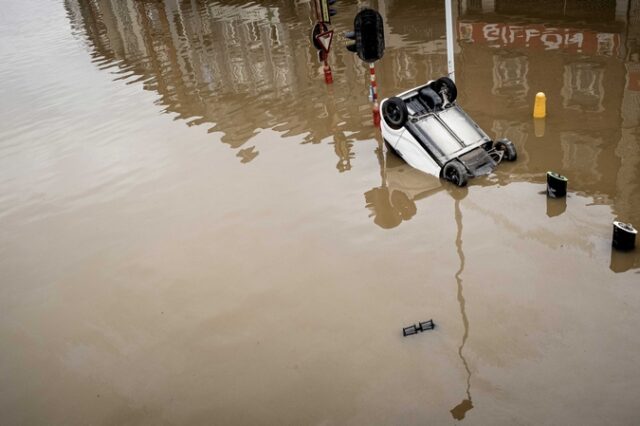 Καναδάς: Χιλιάδες πολίτες εγκατέλειψαν τα σπίτια τους λόγω των πλημμυρών