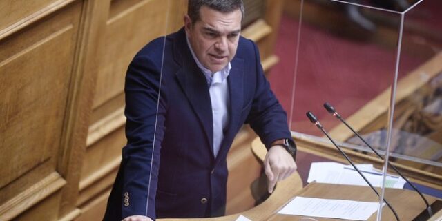 Τσίπρας: Δεν γλιτώνει πια η κυβέρνηση ό,τι κι αν κάνουν τα media