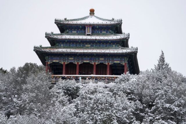 Κίνα: Το πρώτο χιόνι στο Πεκίνο “έπεσε” 23 μέρες νωρίτερα  – Εντυπωσιακές εικόνες