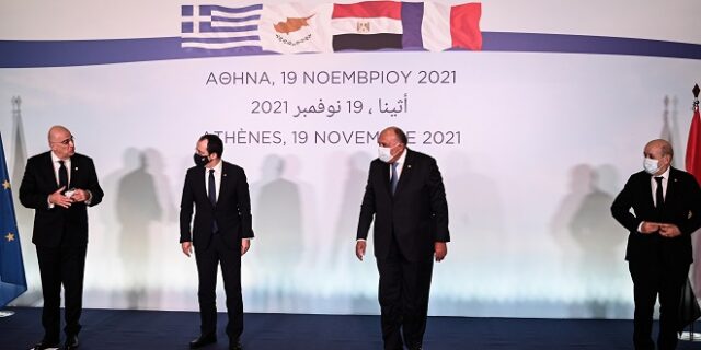 Δένδιας σε Τουρκία: “Προτιμότερα τα όνειρα από την απειλή πολέμου”