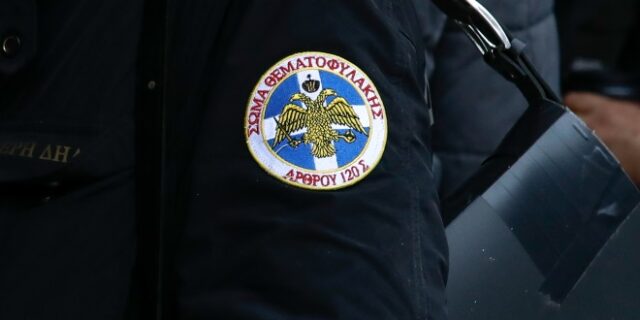 Θεσσαλονίκη: “Θεματοφύλακας του Συντάγματος” παρενόχλησε υπαλλήλους ΚΕΠ – Παρέμβαση εισαγγελέα