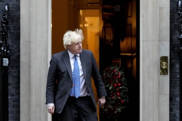 Τζόνσον: “Κατρακυλά” η δημοτικότητά του – Δεν θα είναι πρωθυπουργός στα τέλη του 2022, λένε οι Βρετανοί