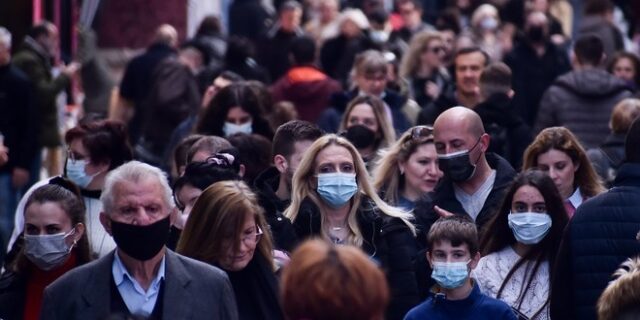 Νέα μέτρα: Μάσκα παντού, διπλή μάσκα σε σούπερ μάρκετ και ΜΜΜ, ακυρώνονται δημόσιες εορταστικές εκδηλώσεις