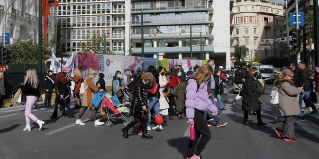 Κορονοϊός – Διασπορά: Στα “κόκκινα” Αττική, Θεσσαλονίκη και άλλες πέντε περιοχές