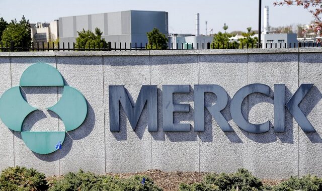 Κορονοϊός: Ο FDA ενέκρινε το αντιιικό χάπι της Merck
