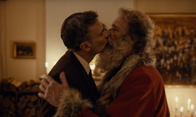“Να αγαπάς όποιον θες”: Ο Άγιος Βασίλης έγινε γκέι σε νορβηγική διαφήμιση