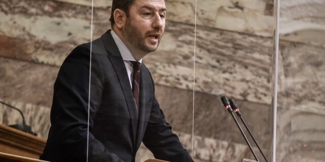 Ανδρουλάκης: Συλλυπητήρια στις οικογένειες των δέκα ομογενών στην Ουκρανία