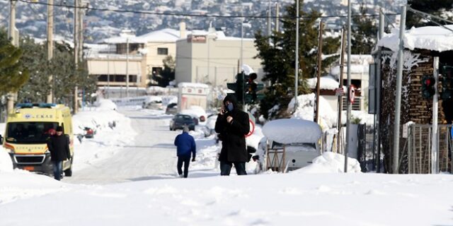 Κακοκαιρία Ελπίδα: Η Αττική μετράει τις πληγές της – Σε απόγνωση κάτοικοι χωρίς ρεύμα