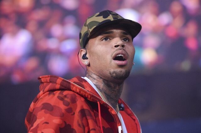 Chris Brown: Κατηγορείται ότι νάρκωσε και βίασε γυναίκα σε γιοτ