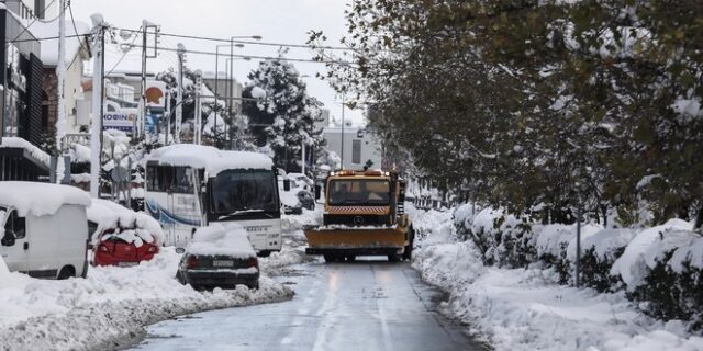 Κακοκαιρία Ελπίδα: Τρίτη μέρα με πάνω από 5.000 νοικοκυριά χωρίς ρεύμα