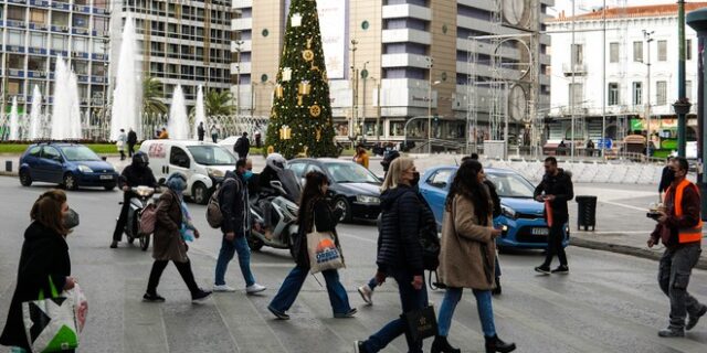 Κορονοϊός: “Βράζει” η Αττική – Στα ύψη η διασπορά σε όλη τη χώρα