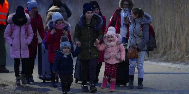 Πόλεμος στην Ουκρανία: Σύσκεψη στο Υπουργείο Προστασίας του Πολίτη για τις προσφυγικές ροές