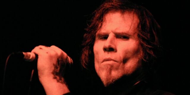 Πέθανε ο Mark Lanegan, τραγουδιστής των Screaming Trees και Queens of the Stone Age