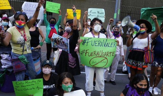Περού: Ο πρωθυπουργός εγκαταλείπει το αξίωμα μετά τις αποκαλύψεις για ενδοοικογενειακή βία