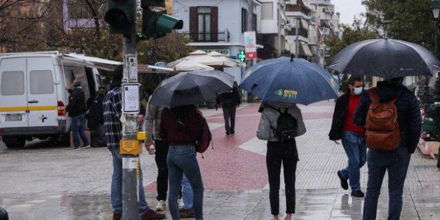 Καιρός: Επιδείνωση με βροχές στο μεγαλύτερο μέρος της χώρας