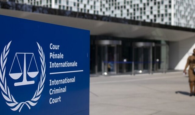 Το Διεθνές Δικαστήριο της Χάγης καλεί τη Ρωσία να αποσύρει τις δυνάμεις της από την Ουκρανία