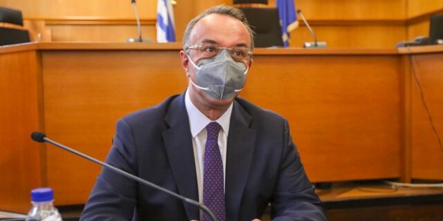 Η πρώτη αποτίμηση του πολέμου στη σύσκεψη Σταϊκούρα – Τραπεζιτών – Servicers