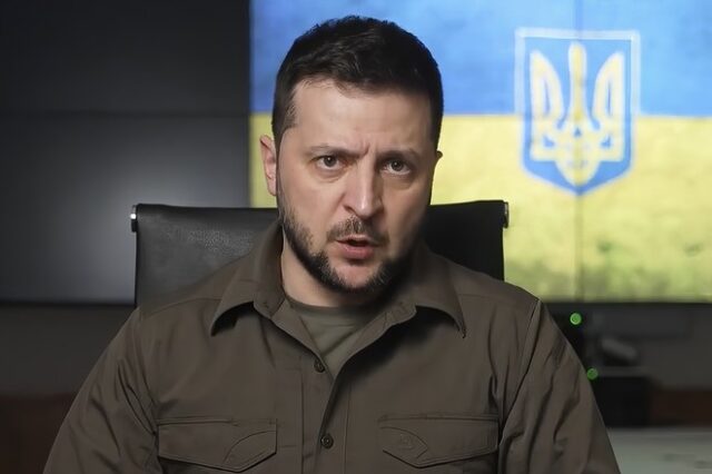 Πόλεμος στην Ουκρανία: Εμπάργκο στο πετρέλαιο της Ρωσίας απαιτεί ο Ζελένσκι