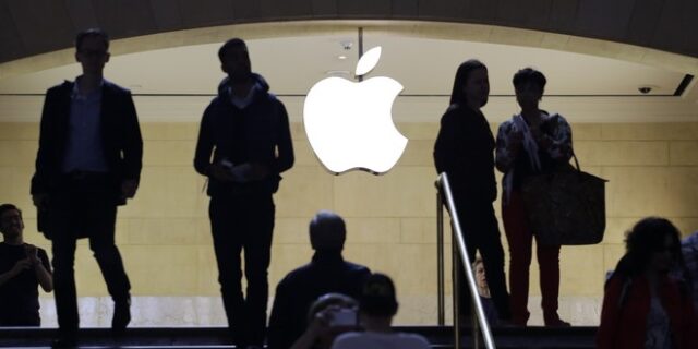 ΗΠΑ: Εργαζόμενοι σε κατάστημα της Apple στη Νέα Υόρκη ιδρύουν συνδικάτο