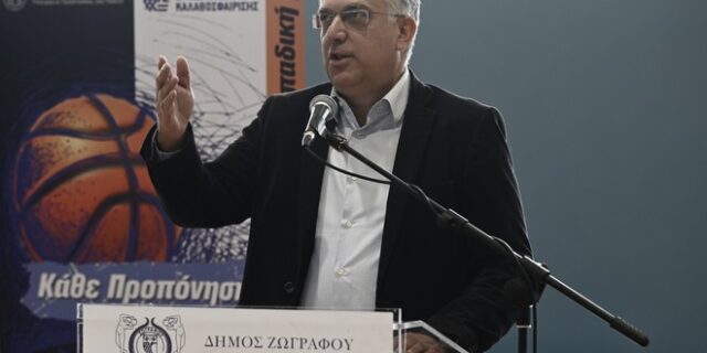 Θεοδωρικάκος: “Ενωμένοι, βάζουμε τέλος στην τρέλα του χουλιγκανισμού”