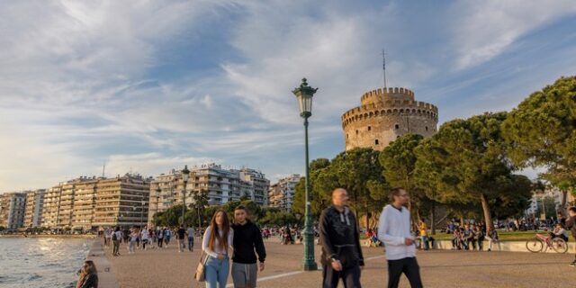 Κορονοϊός: 976 νέα κρούσματα χθες και σήμερα στη Θεσσαλονίκη